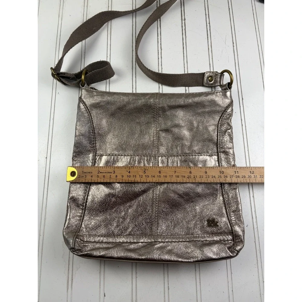The Sak Vintage Y2K Bronze Metallic Pewter Leather Crossbody Messenger Bag